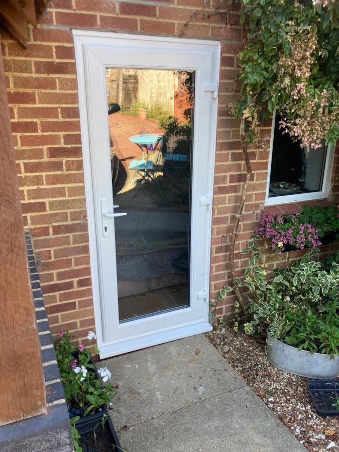 Cove Cott Guest Accommodation Warsash Exterior photo